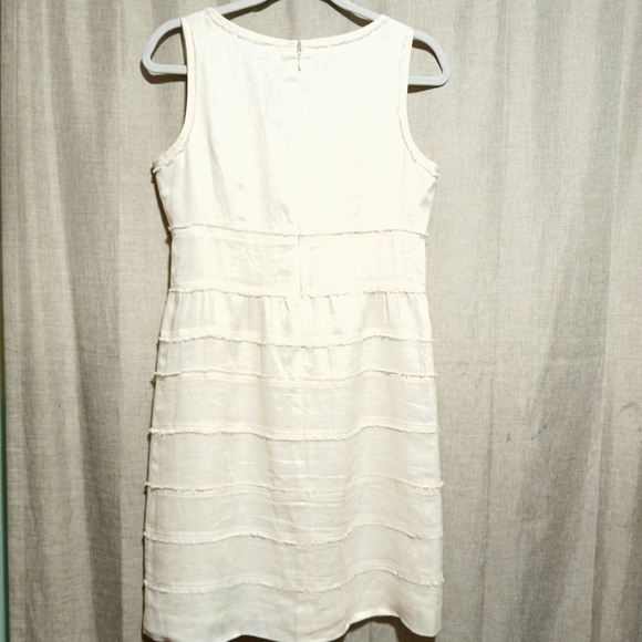 Talbots Cream Sleeveless Sheath Dress‎ Scoop Neck Mini Size 8P - Picture 2 of 6